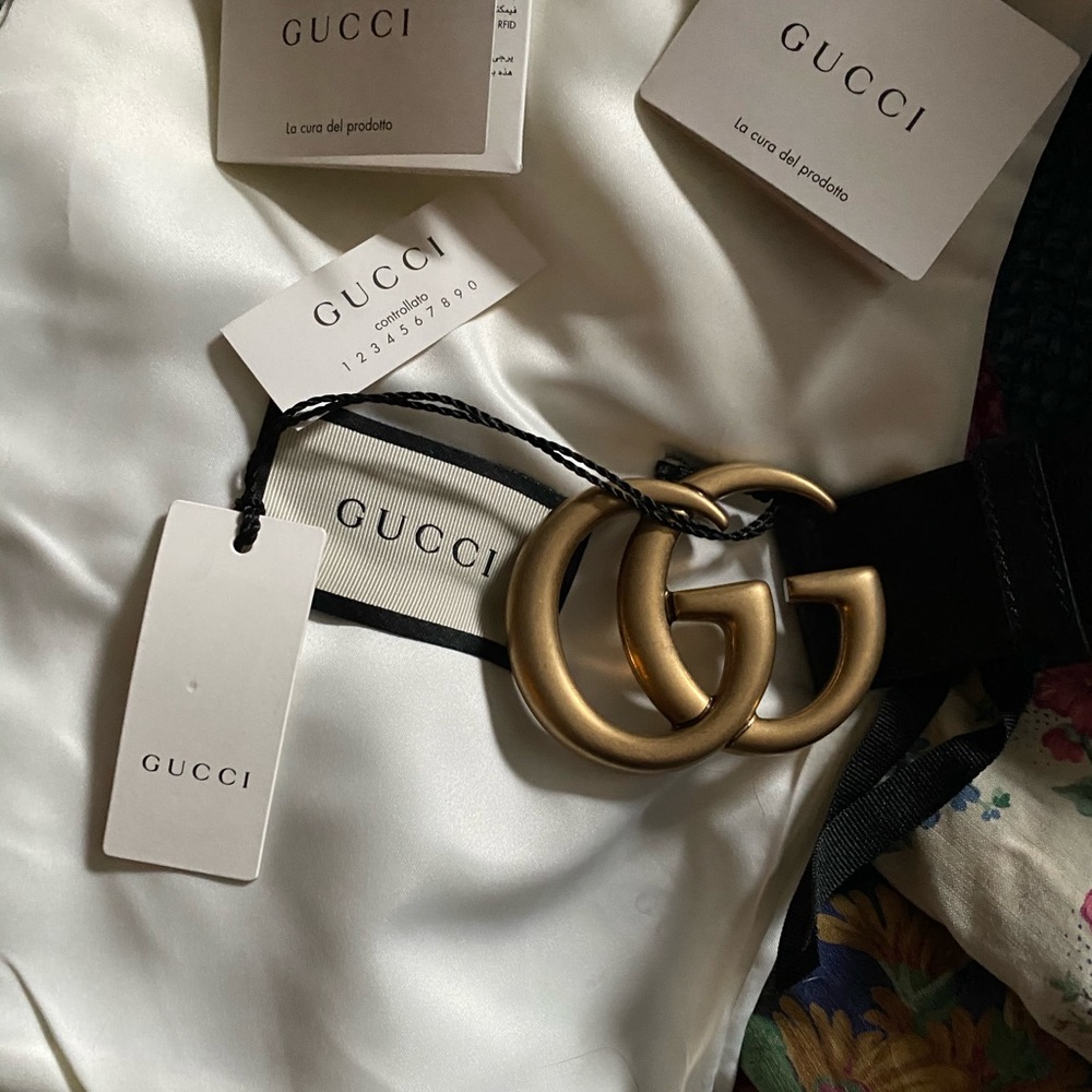 Gucci women’s belt 400593AP00T